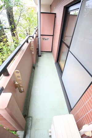 鶴牧ガーデンズの物件内観写真